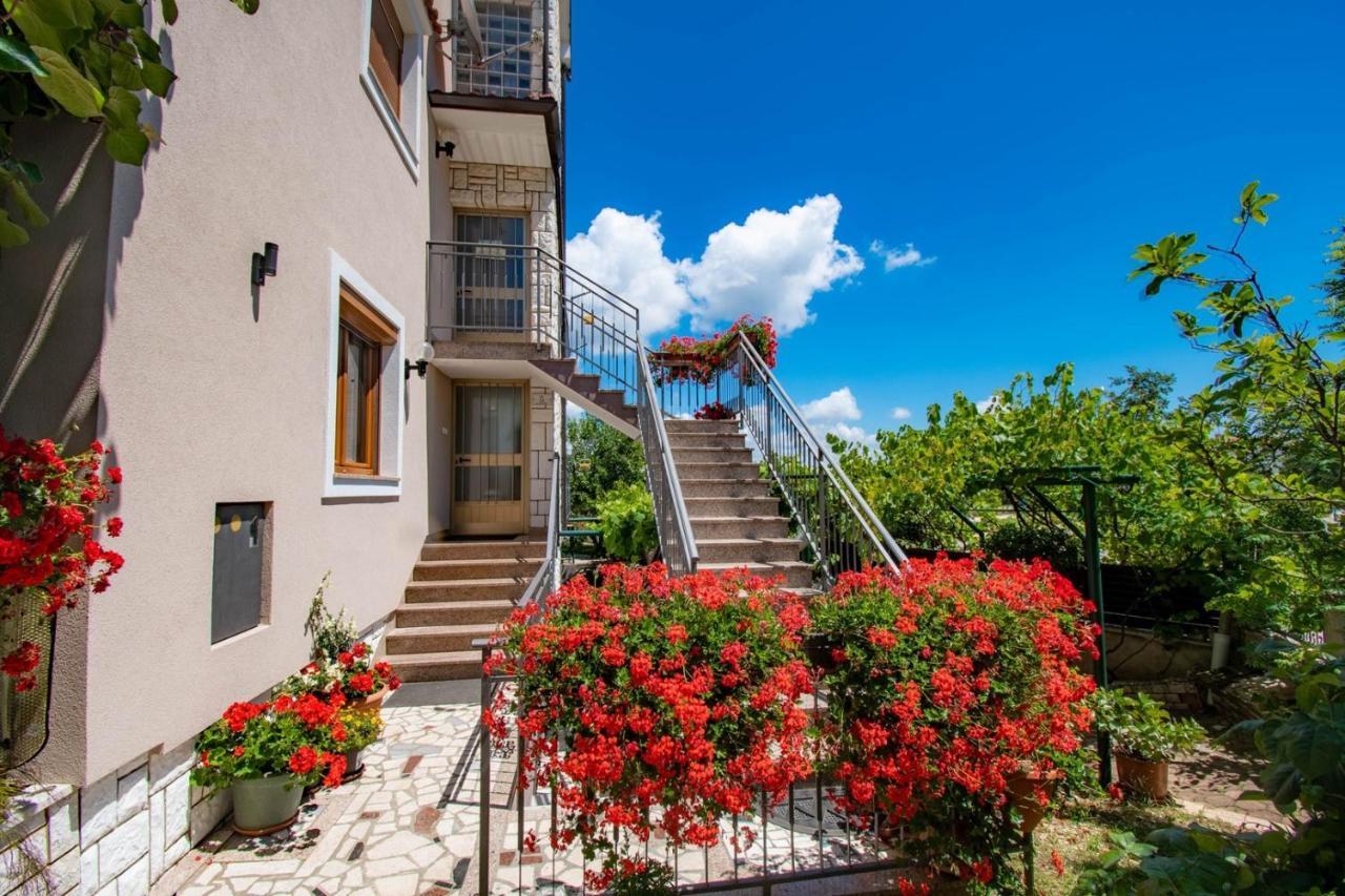 Apartments Kristina Rovinj Exterior photo